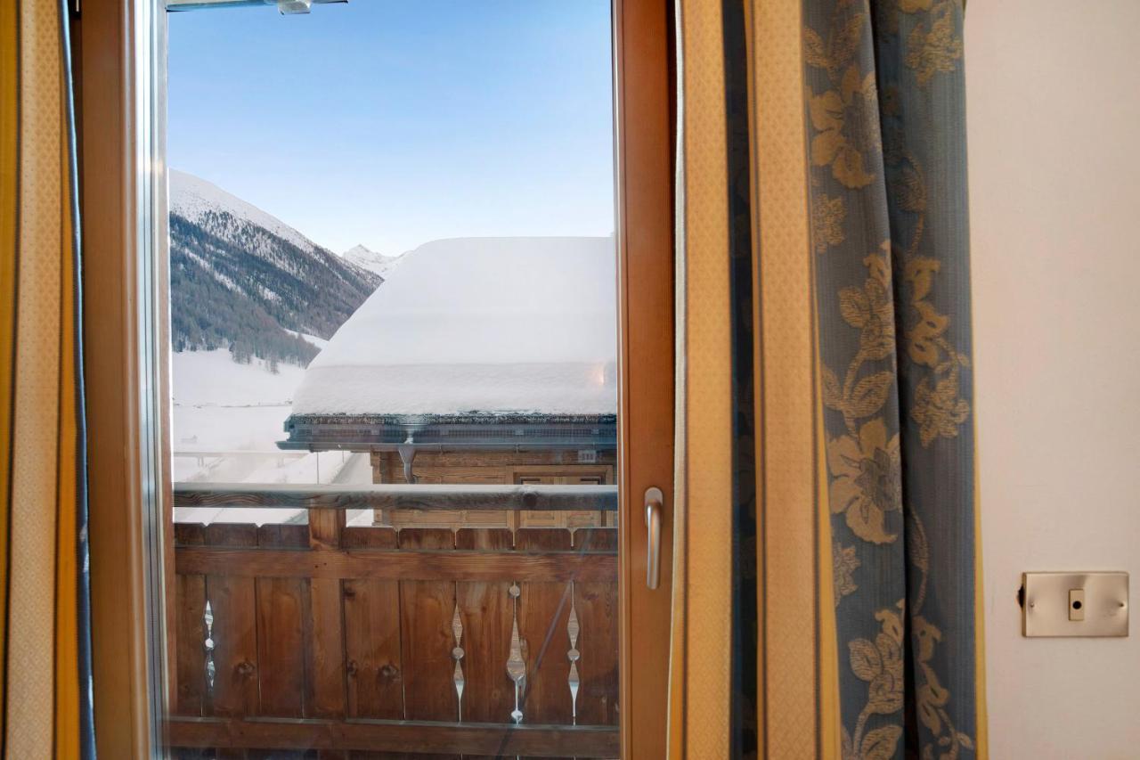 Ferienwohnung Tre Livigno Exterior foto